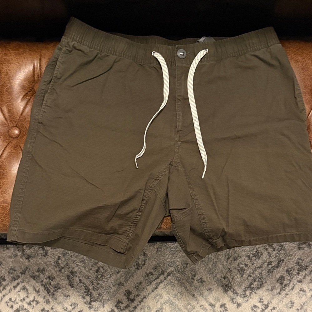 Vuori Men's Dark Olive Flat Front Shorts